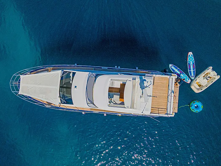 Azimut 60 - 