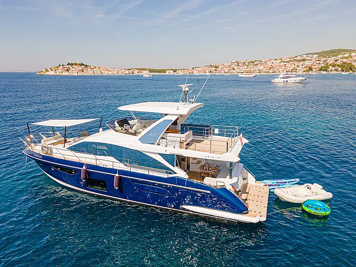 Azimut 60 - 