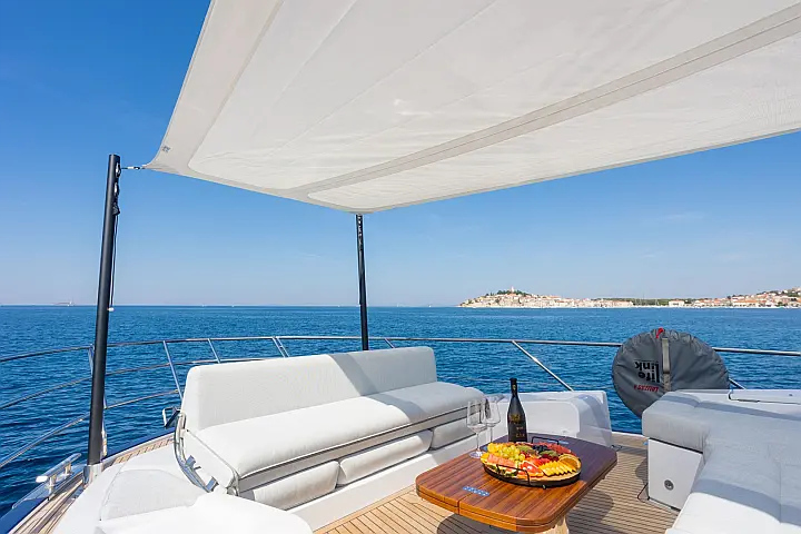 Azimut 60 - 