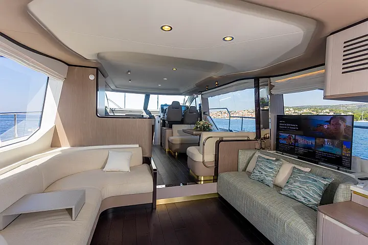 Azimut 60 - 