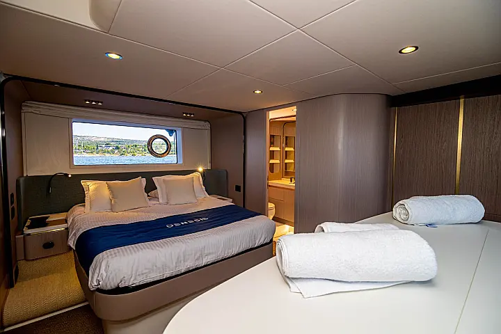 Azimut 60 - 