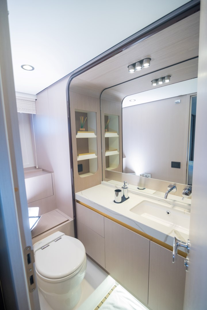 Azimut 60 - 