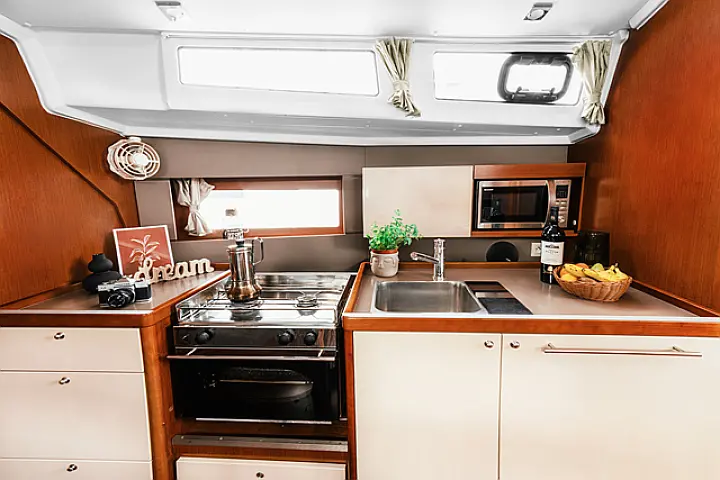 Oceanis 38  - 