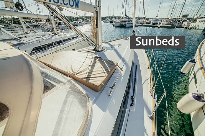 Oceanis 38  - 