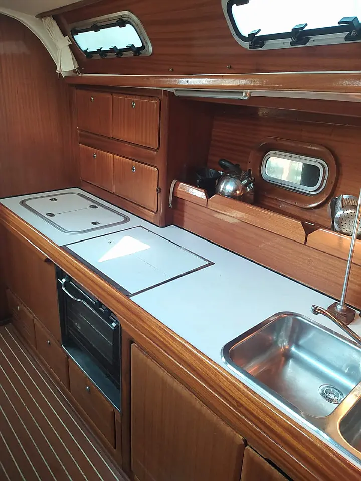 Bavaria 42 - 