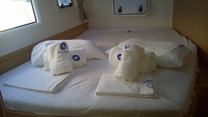 Lagoon 42 - 