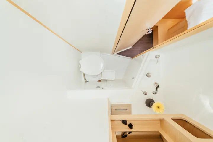Lagoon 42 - 