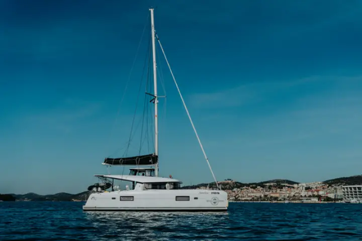 Lagoon 42 - 