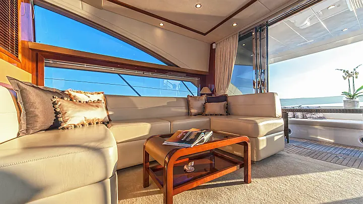 Princess 62 - 