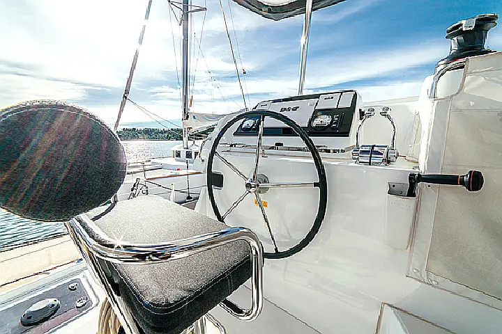 Lagoon 42 - 