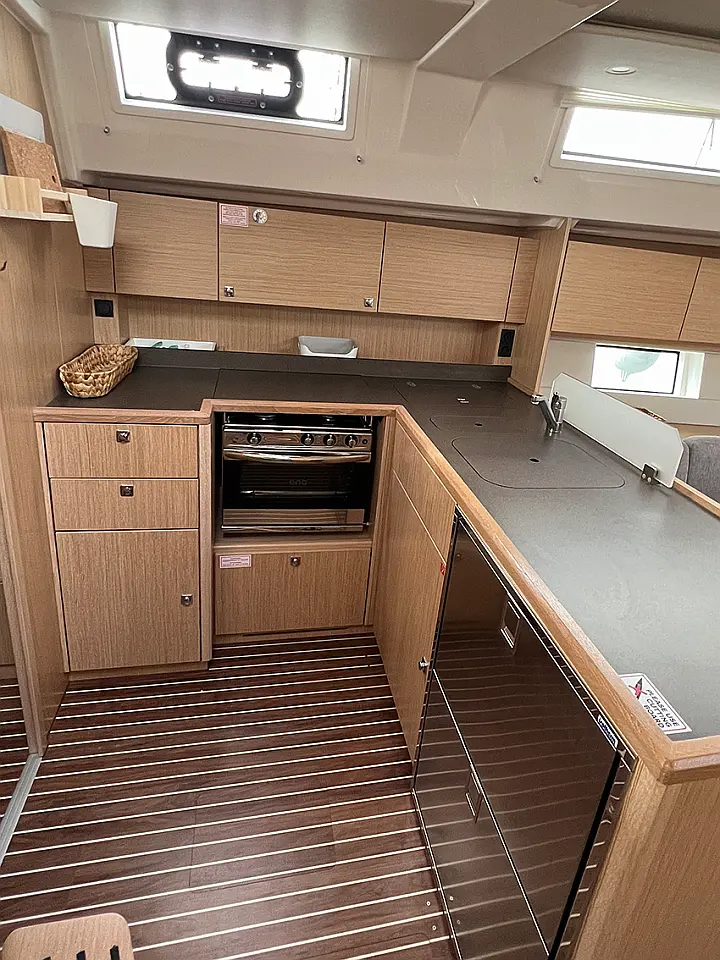 Bavaria C45 Style - 