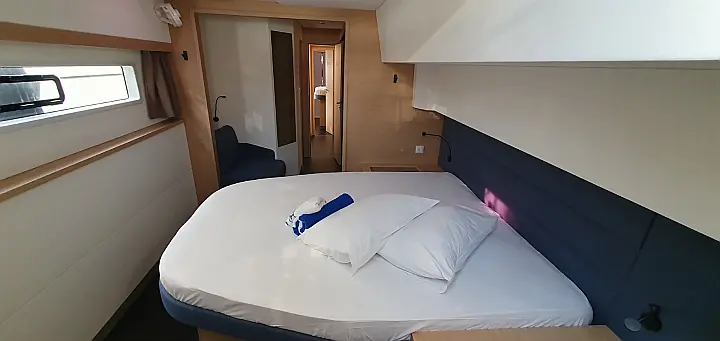 Aura 51 - 