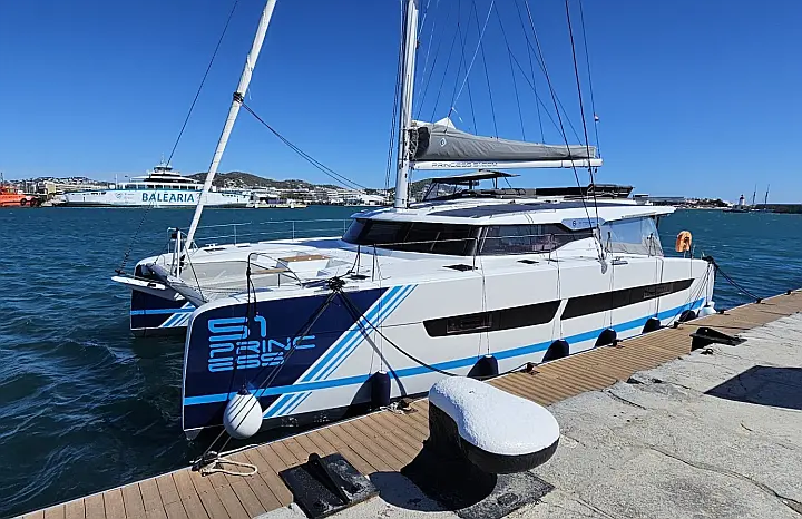 Aura 51 - 
