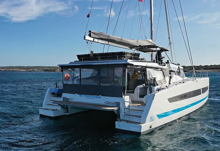 Aura 51 - 