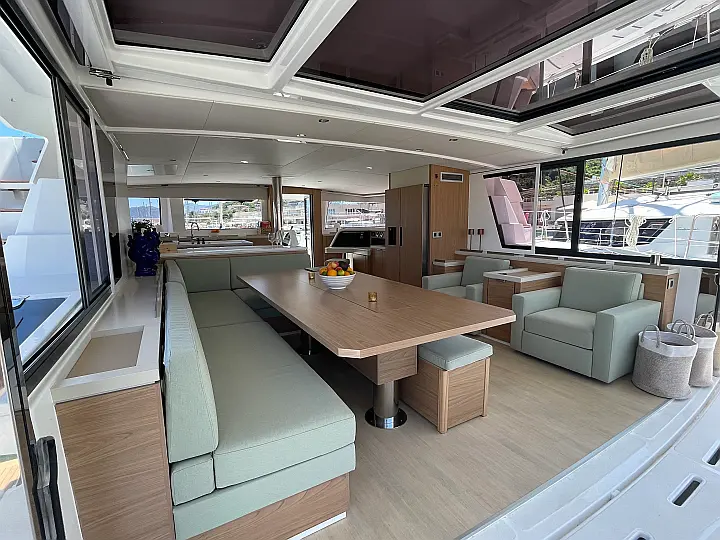 Bali 5.4. - Dinette