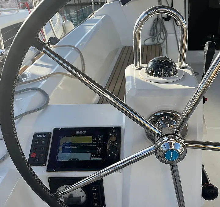 Oceanis 38.1 - 