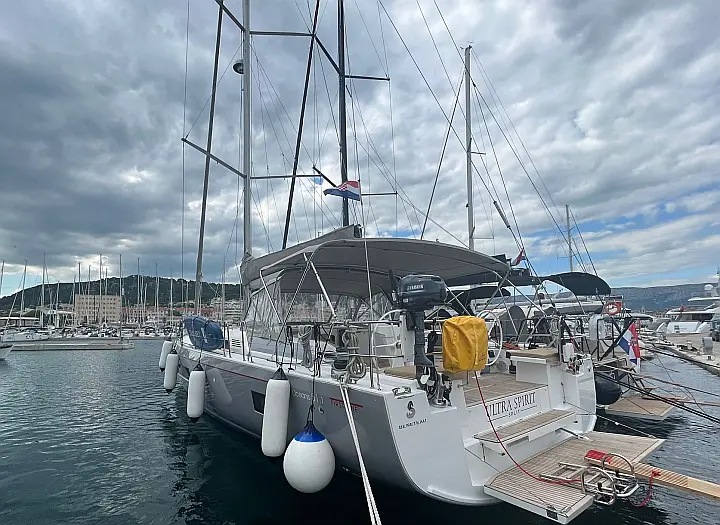 Oceanis 51.1 - 4 +1 cab - 