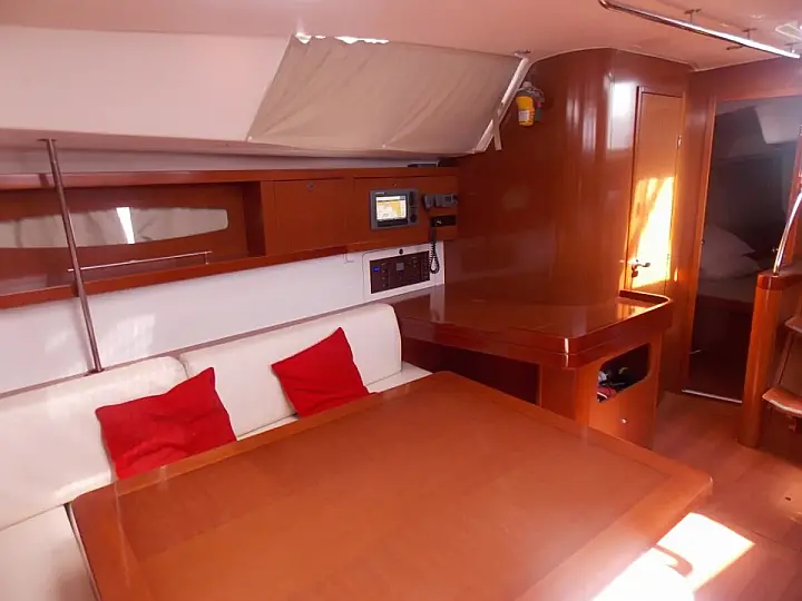 Beneteau Oceanis 46 - 