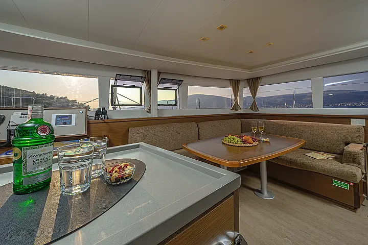 Lagoon 450 F Luxury - 