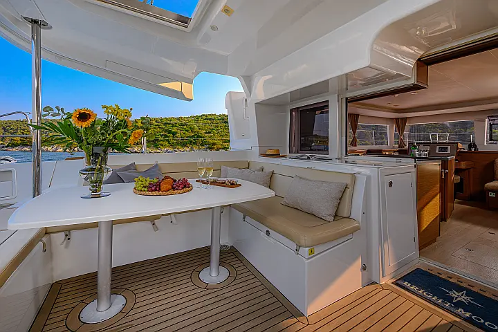 Lagoon 450 F Luxury - 