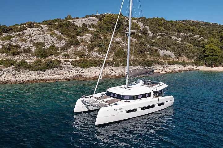 Dufour 48 Catamaran - 