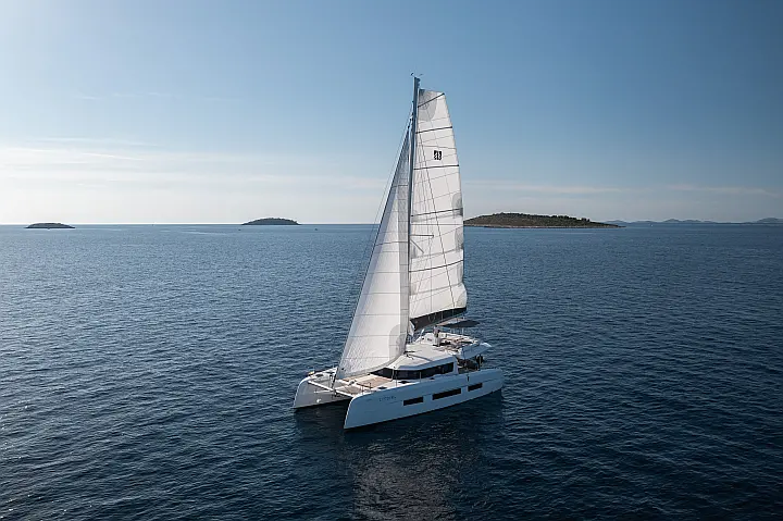 Dufour 48 Catamaran - 