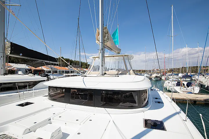 Lagoon 46  - 