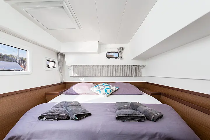Lagoon 42 - 