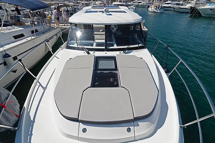 Merry Fisher 1095 - 