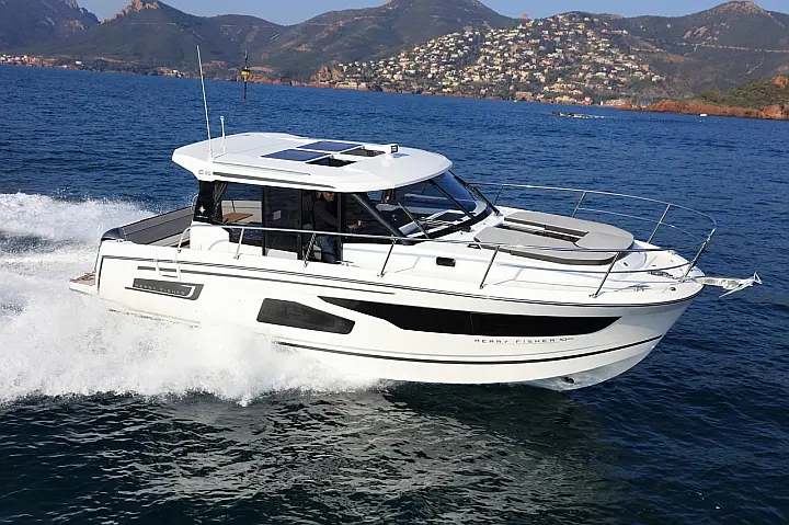 Merry Fisher 1095 - 