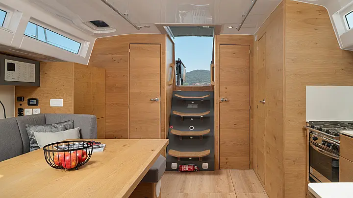 Elan Impression 45 - 