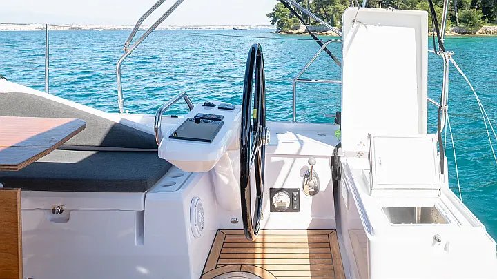 Elan Impression 45 - 