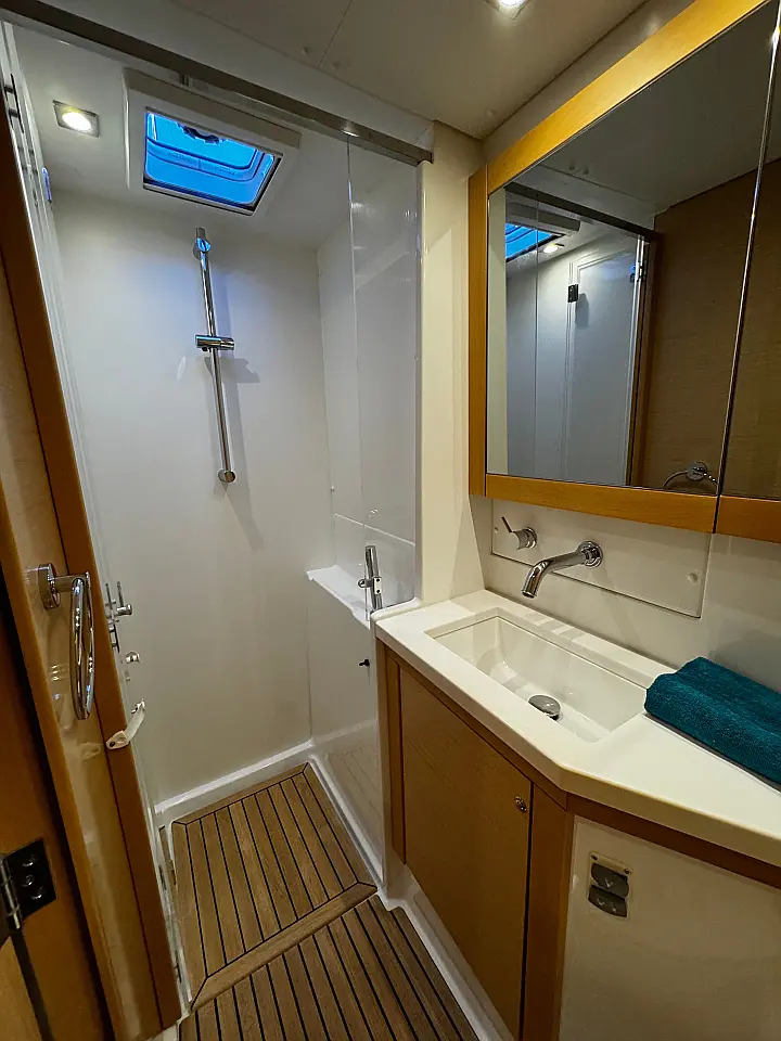 Lagoon 450 Fly - 