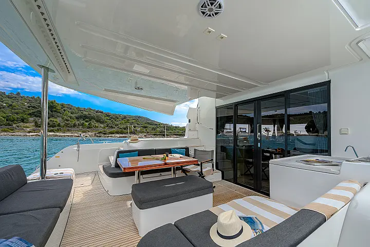 Lagoon 51 - 