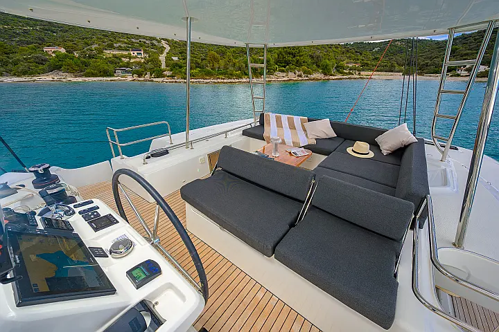 Lagoon 51 - 