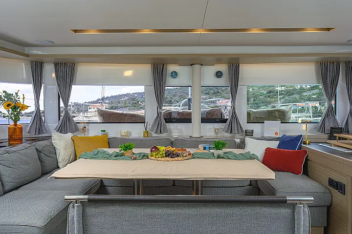 Lagoon 51 - 