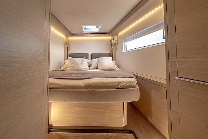 Lagoon 51 - 