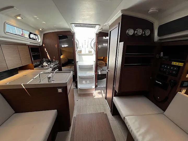 Oceanis 34.1 - 