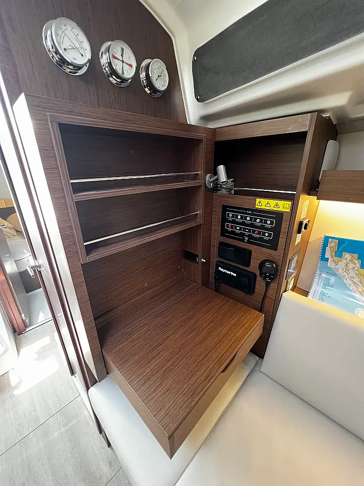 Oceanis 34.1 - 