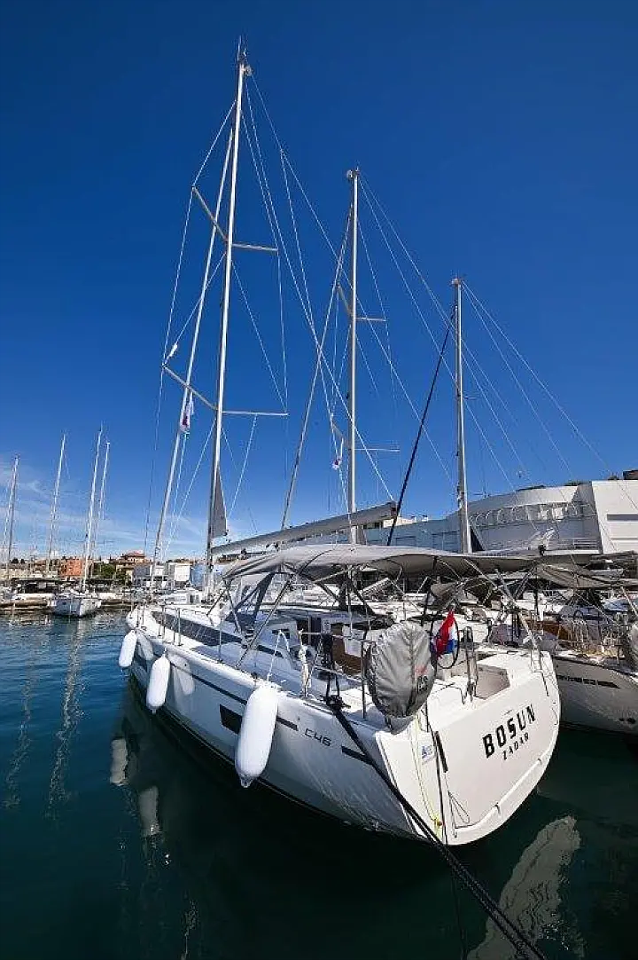Bavaria C46 - 