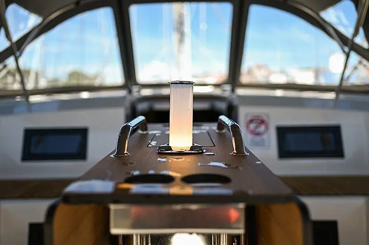 Bavaria C46 - 