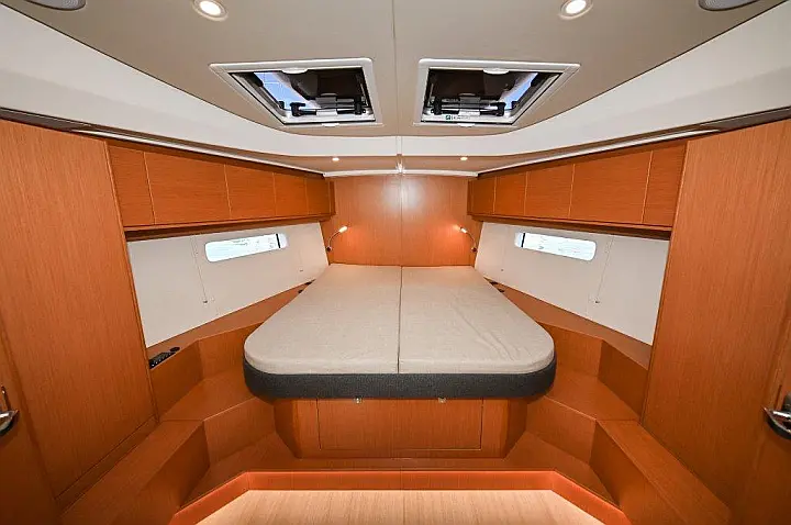 Bavaria C46 - 