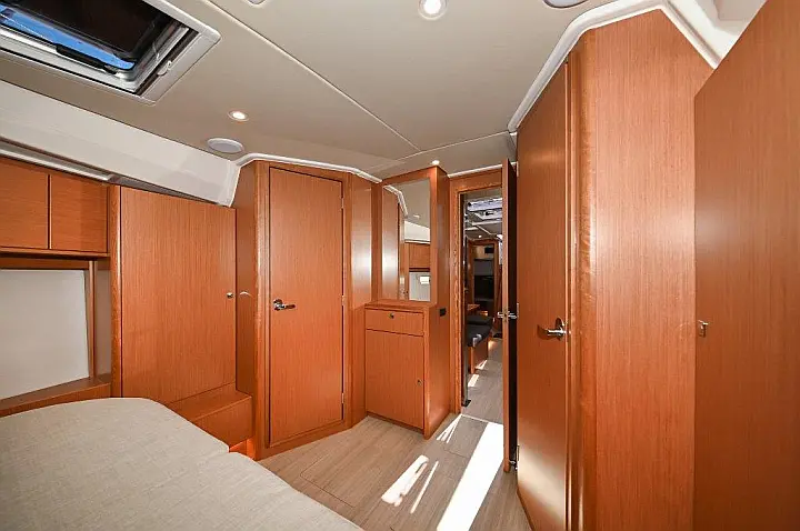 Bavaria C46 - 