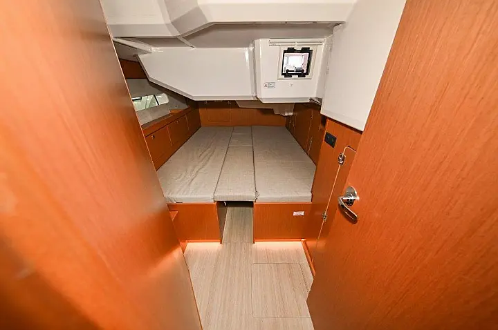 Bavaria C46 - 