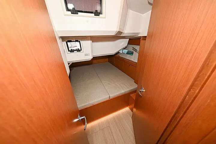 Bavaria C46 - 