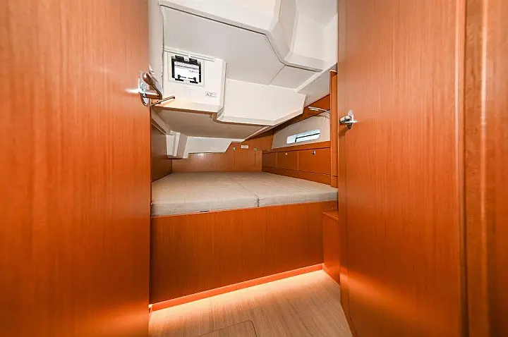 Bavaria C46 - 