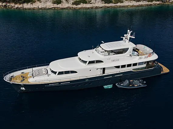 Cyrus Yachts 34M
