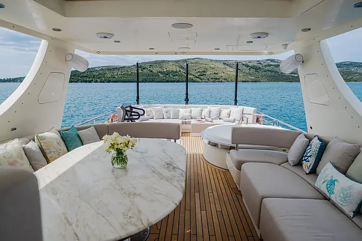 Cyrus Yachts 34M - 
