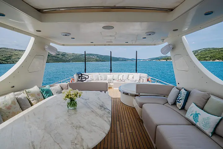 Cyrus Yachts 34M - 