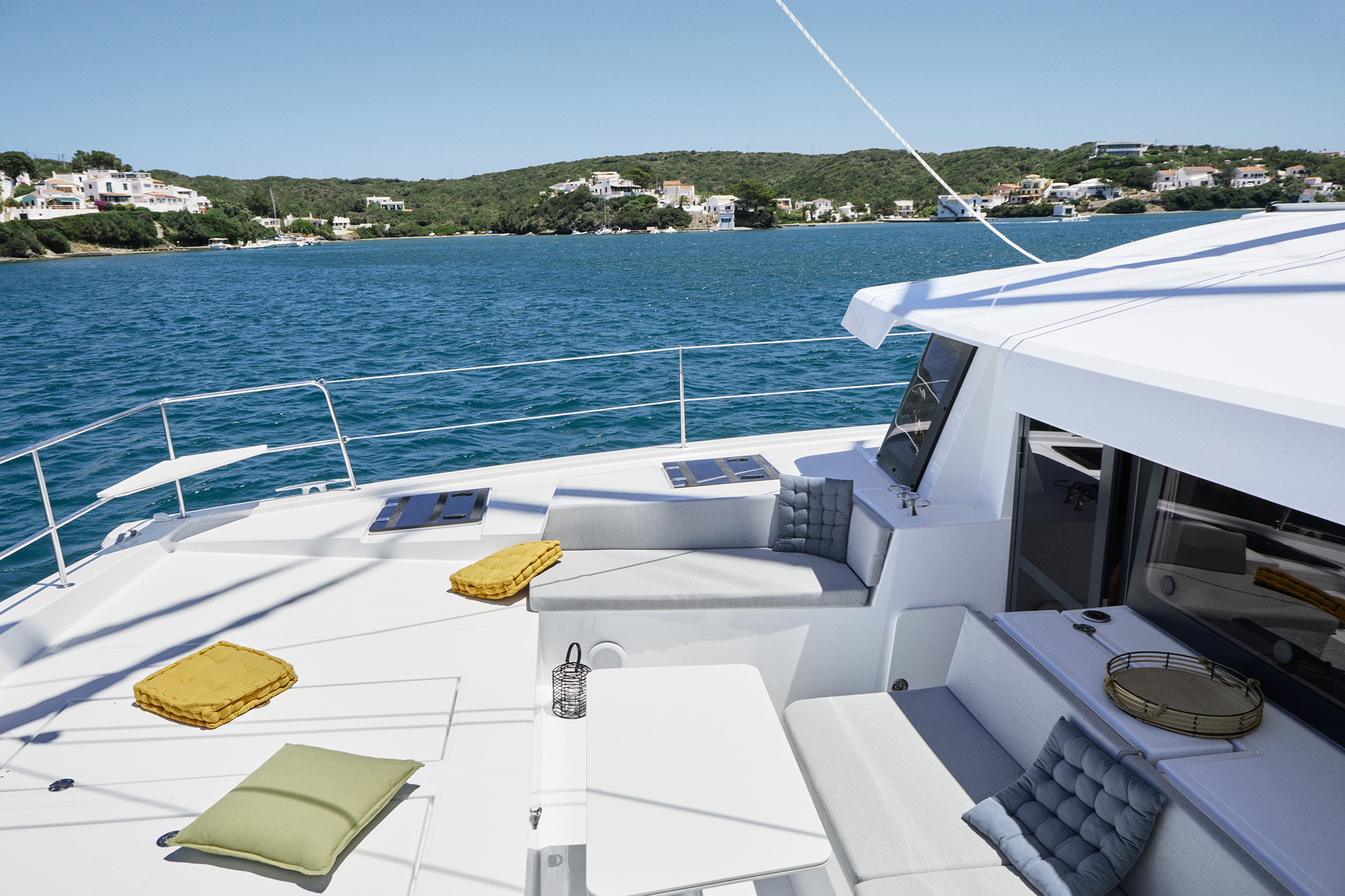 Bali 4.4 A/C & GEN - 
